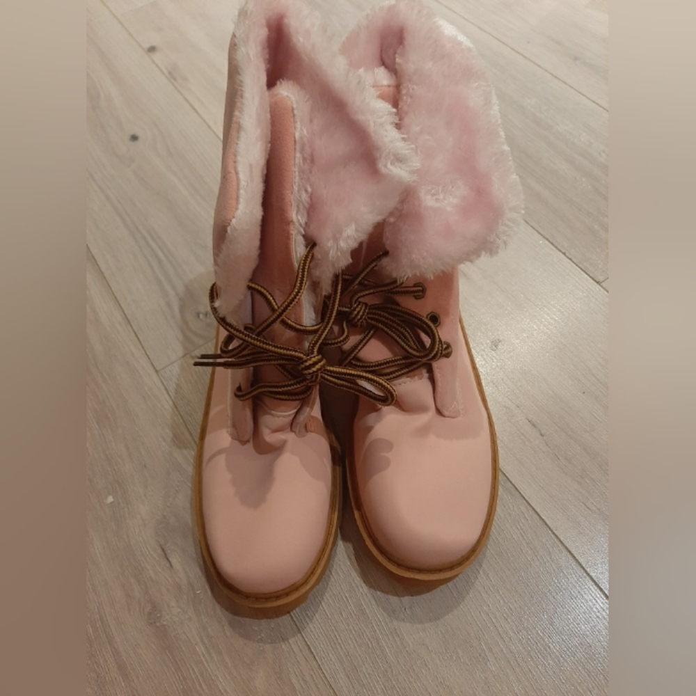 Combat pink boots